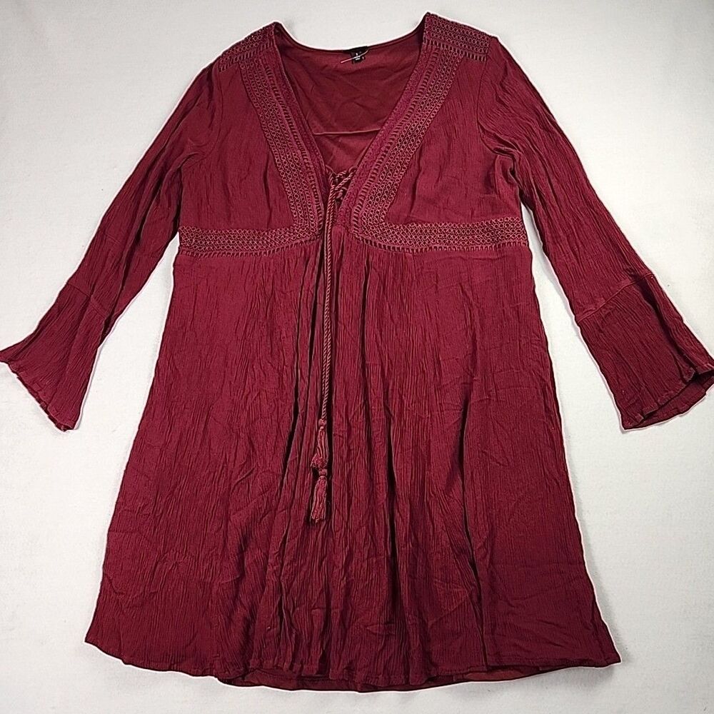 Torrid Size 1 Gauze Crochet Lace Up Boho Skater Dress Burgundy Lined Bell Sleeve